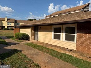Building Photo - 3178 Nectarine Cir