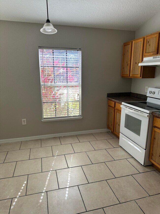 Foto del edificio - 1815 Firethorn Rd NW
