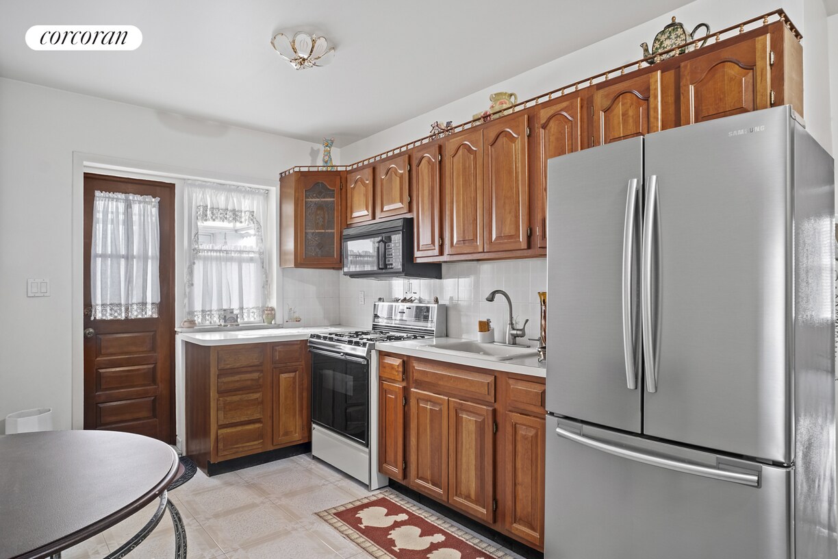 2348 Benson Ave, Brooklyn, NY 11214 Room for Rent in Brooklyn, NY