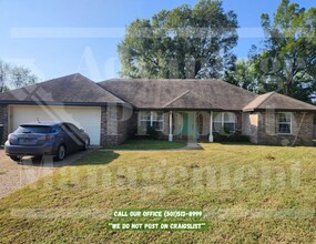 Building Photo - 2235 Millwood Dr