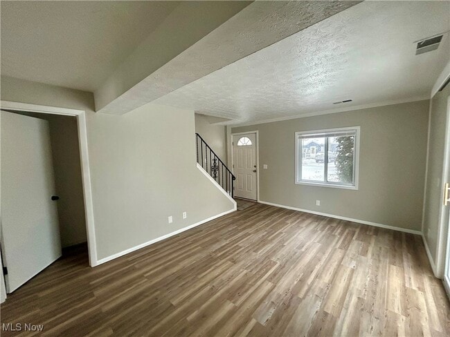 Foto del edificio - 4169 Vira Rd