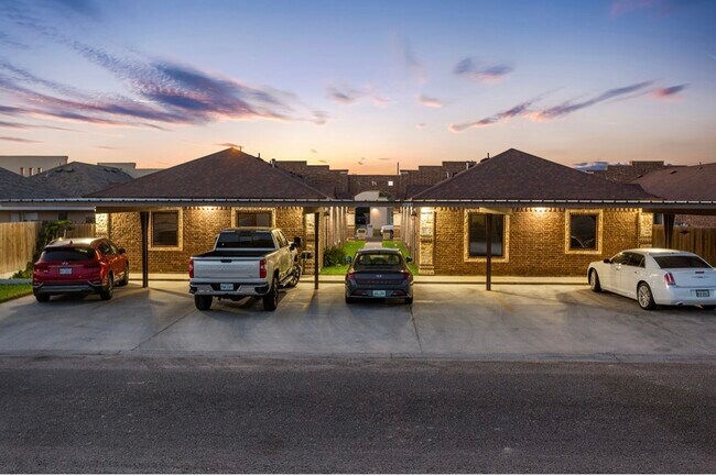 Cochera trasera - 2616 Larkspur Ave
