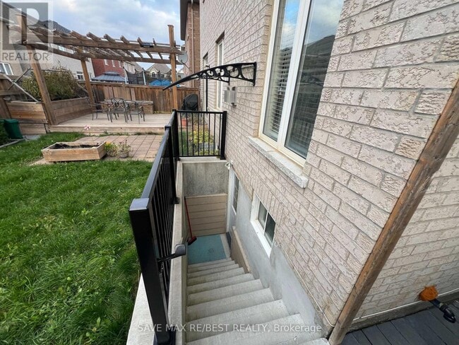 Photo du bâtiment - 8 Yardmaster Dr