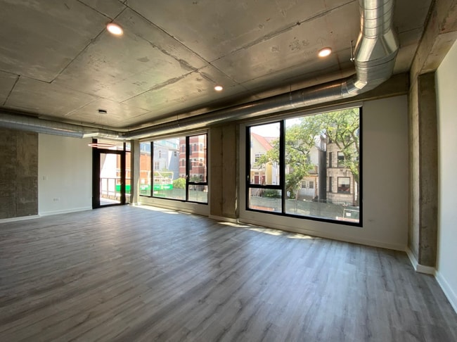 Building Photo - 1120 W Patterson Ave
