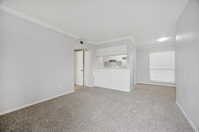 Building Photo - 1645 W Main St