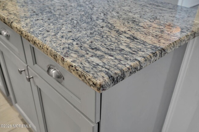 Foto del edificio - 129 Amberly Dr