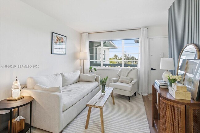 Foto del edificio - 1100 11th St