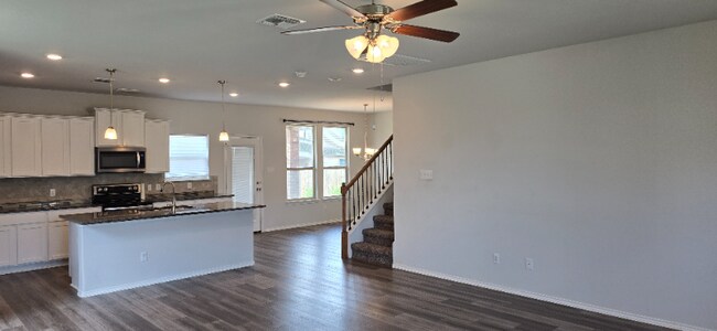 Foto del edificio - 11212 Raider Dr