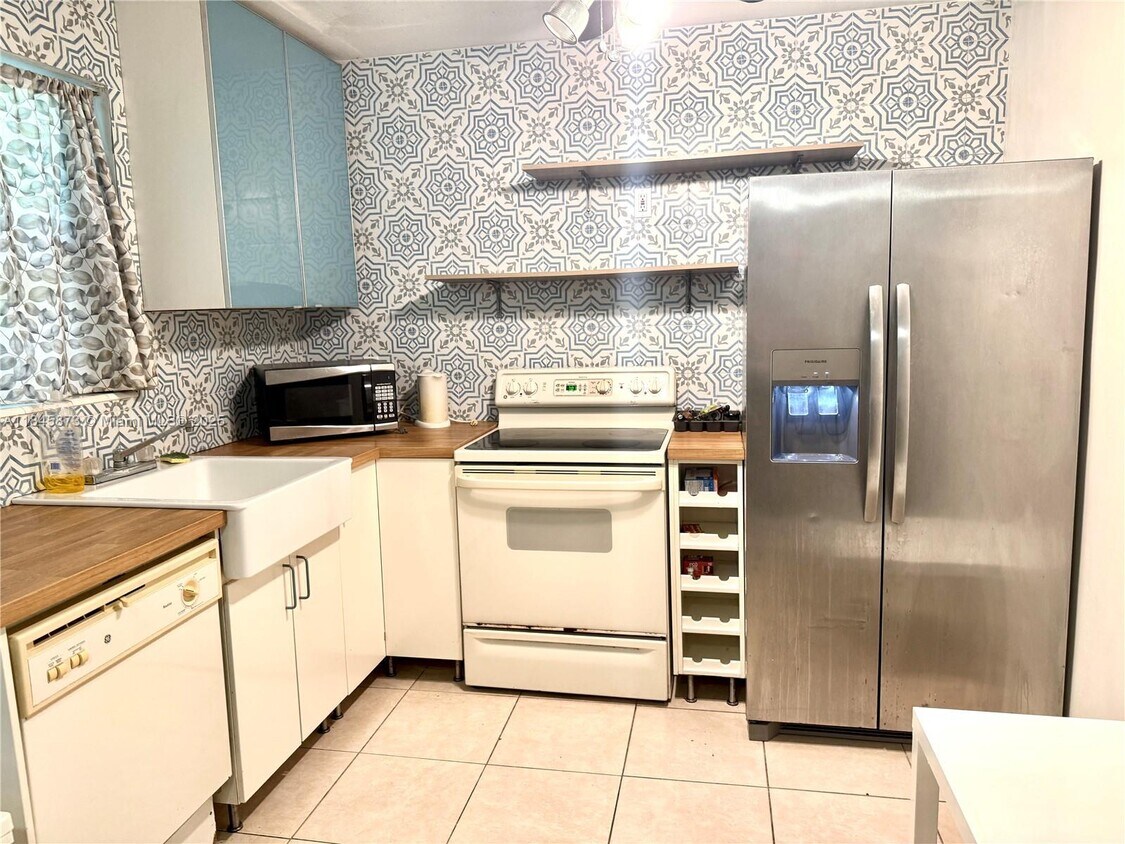Foto principal - 1104 N 17th Ct