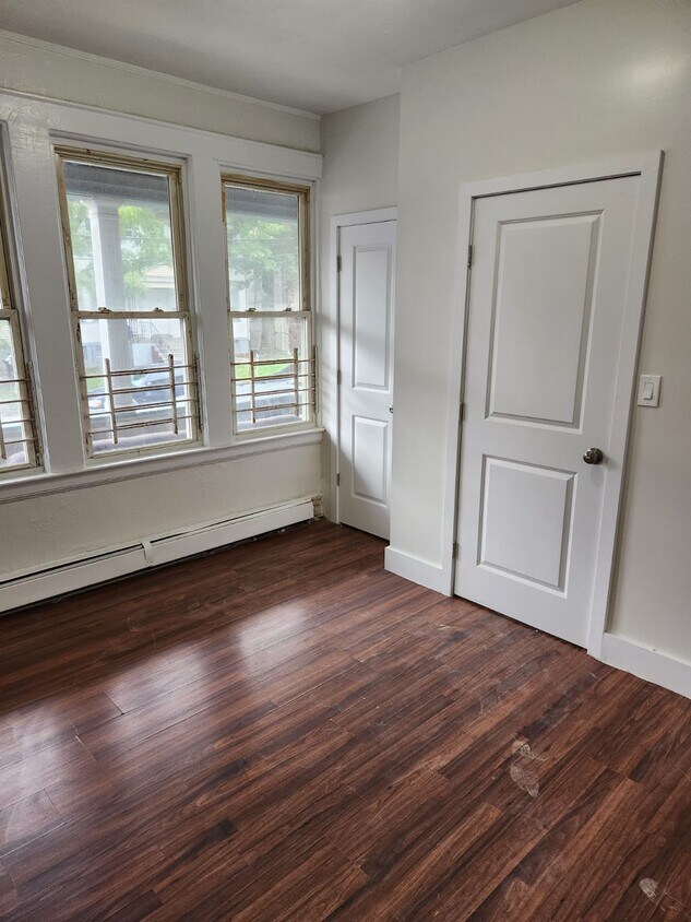 Dormitorio - 17 Edwin Plz