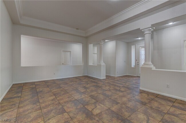 Foto del edificio - 10125 James Harbin Ave