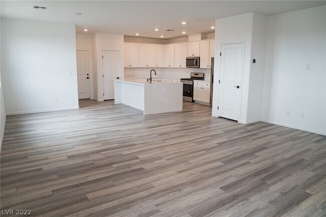 Building Photo - 11585 Alpine Cove Ave