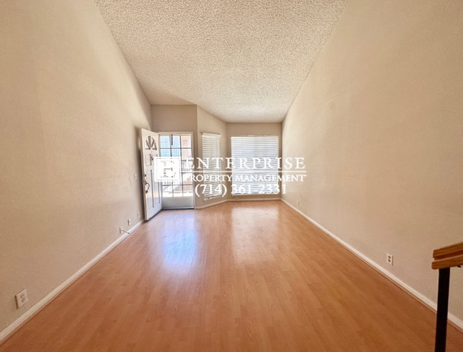 Building Photo - Move-In Ready Gem: Charming 1-Bedroom and Loft in Rancho Santa Margarita