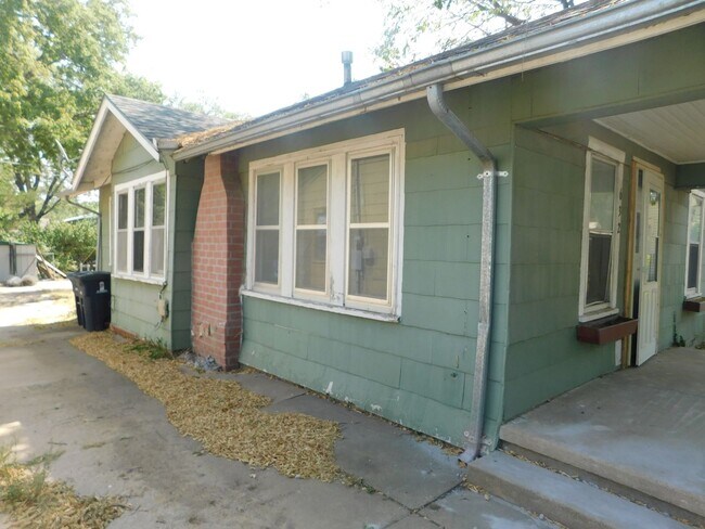Foto del edificio - Fully Remodeled, Charming Home
