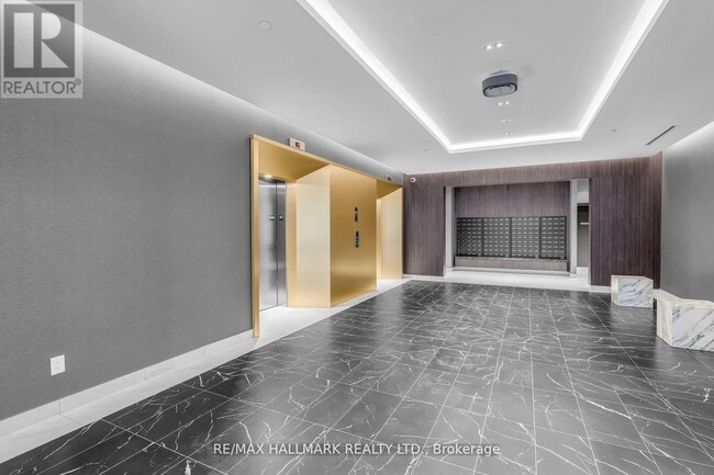 Building Photo - 500 Dupont St