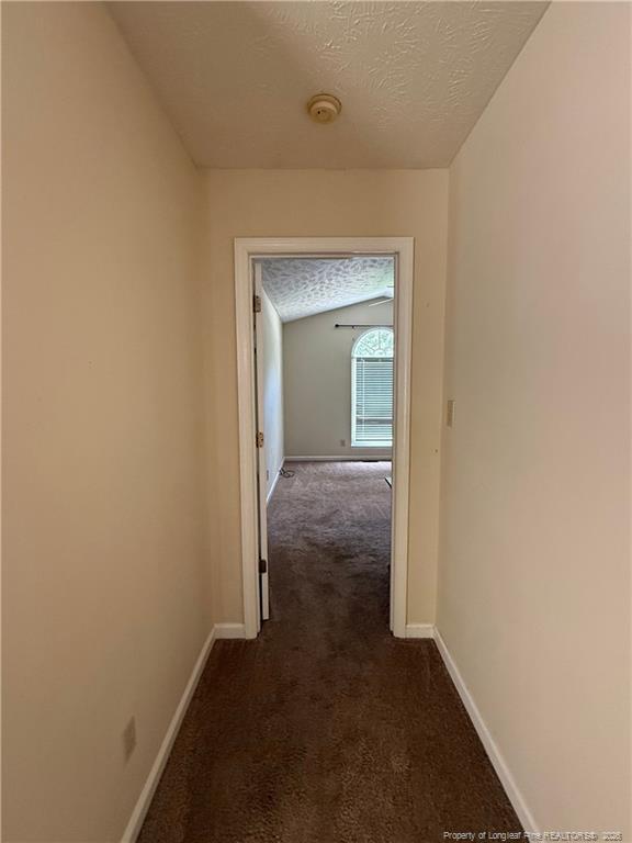 Foto del edificio - 6731 Winchester St