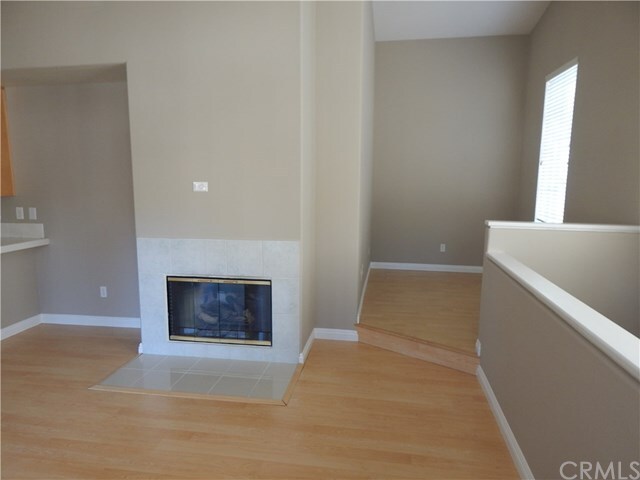 Building Photo - 110 Tierra Montanosa