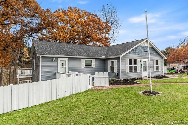 Building Photo - 9611 Whitewood Rd