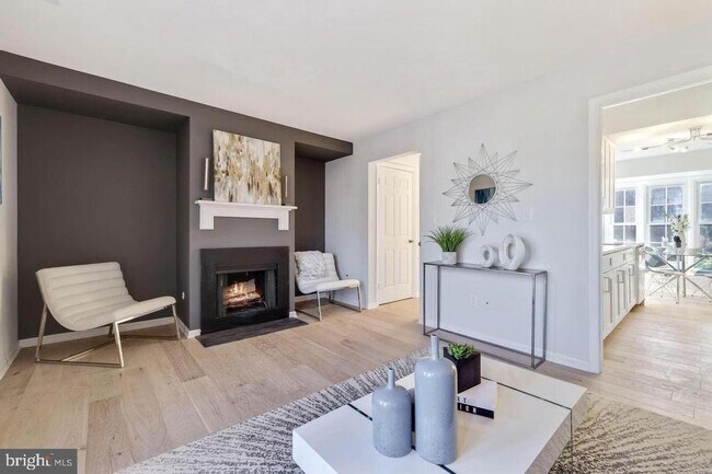 Foto del edificio - 4940 Bradley Blvd