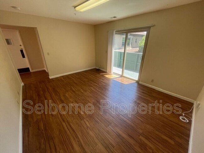 Foto del edificio - 524 41st St