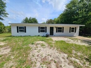 Building Photo - 200 Spencer Dr