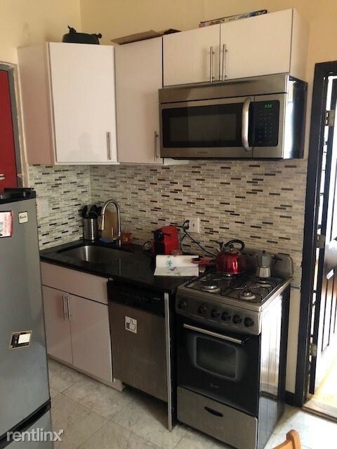 Building Photo - 2 br, 1 bath  - 80 Pitt St