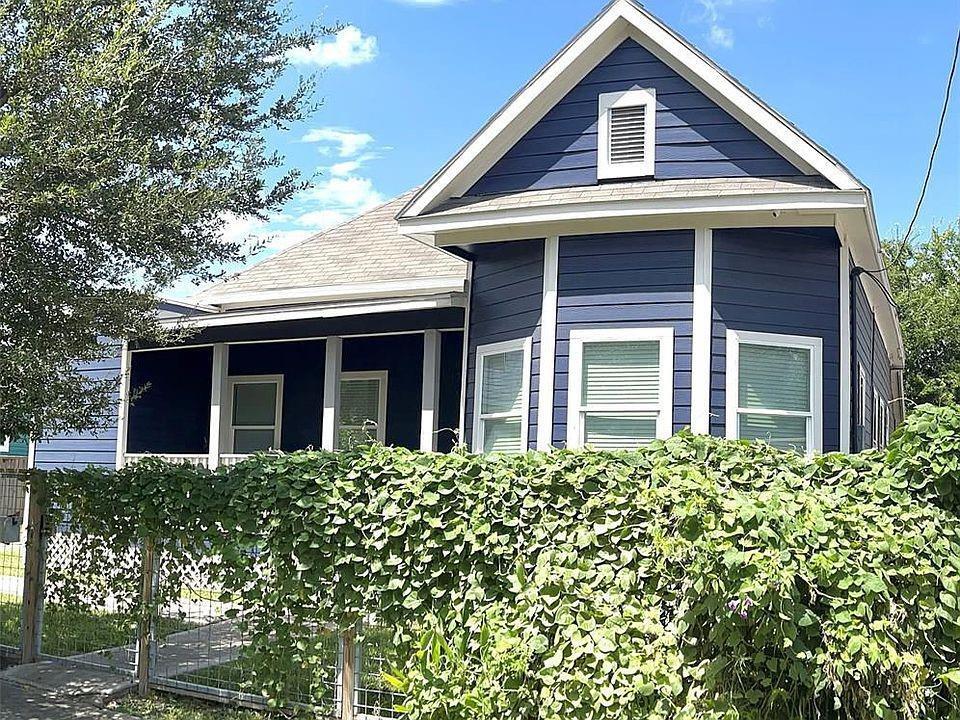 Primary Photo - 1715 McKee St