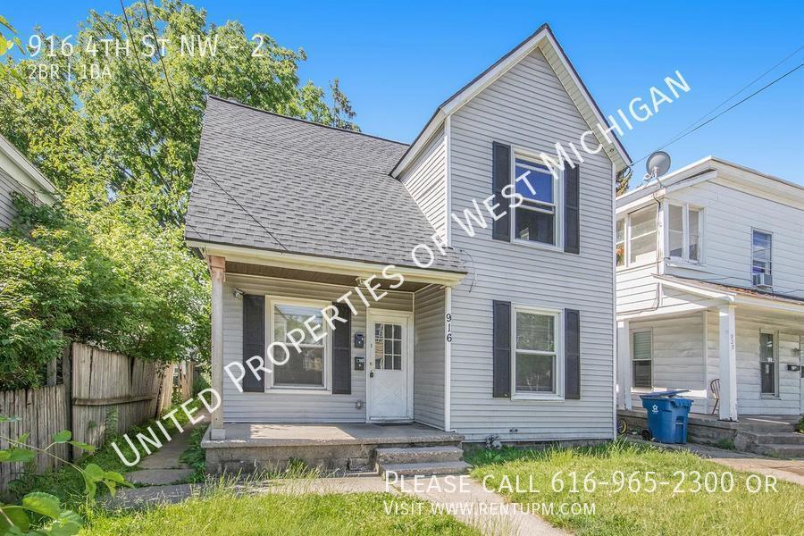 Primary Photo - Available Now | Spacious 2 Bedroom Upper A...