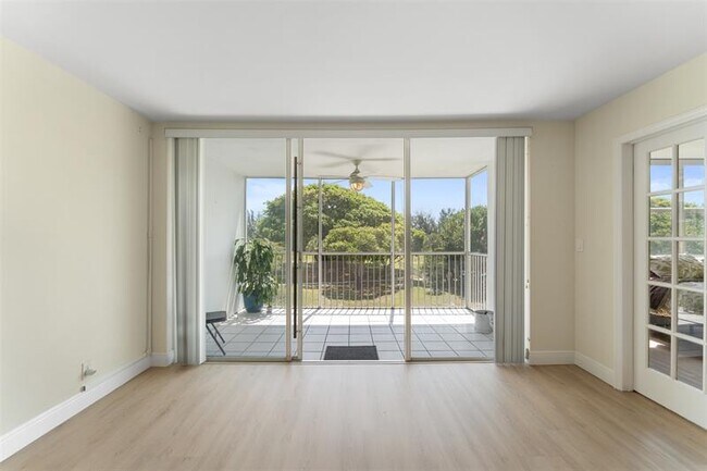 Foto del edificio - 2650 S Course Dr