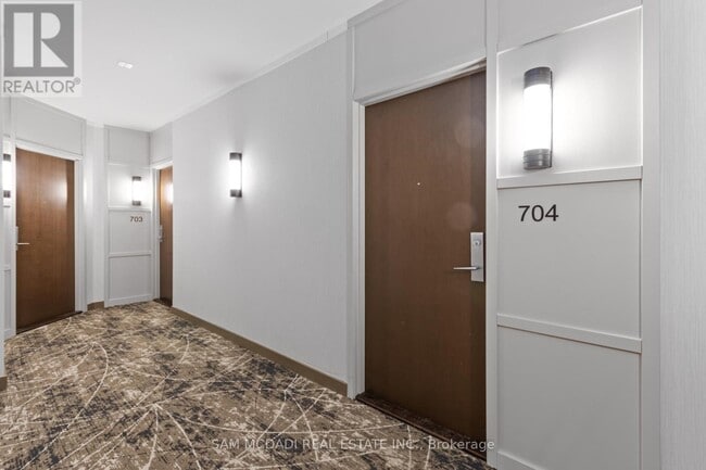 Photo du bâtiment - 1055 Southdown Rd