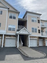 Building Photo - 710 Eden Terrace