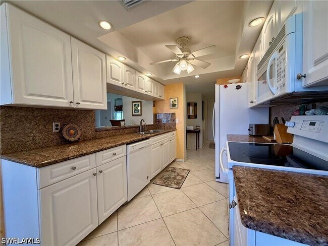 Building Photo - 11118 Gulf Shore Dr
