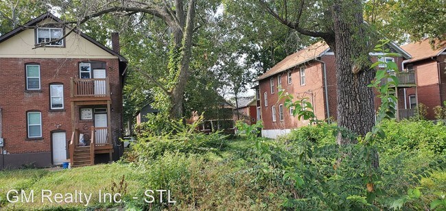 Building Photo - 6709 Crest Ave
