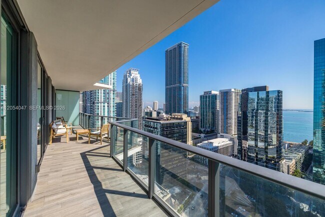 Foto del edificio - 1300 S Miami Ave