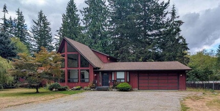 Building Photo - 18120 18th Ave NW