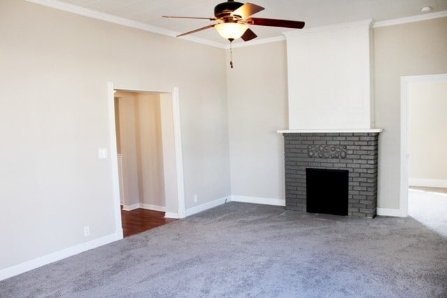 Building Photo - Charming 1.5-Story Home in Winfield – 3 Be...