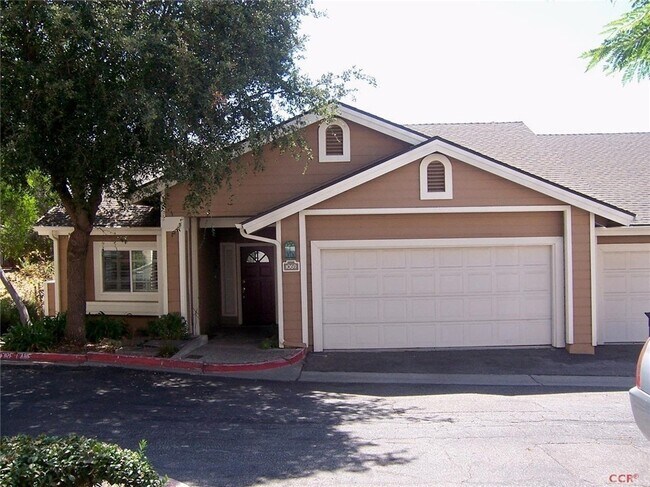 Building Photo - 1069 Pauline Way