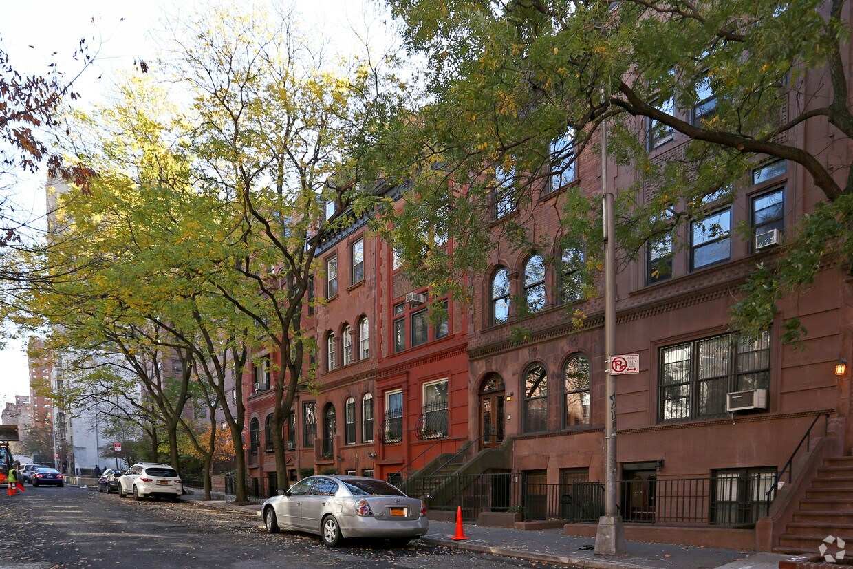 Foto del edificio - 152 W 94th St