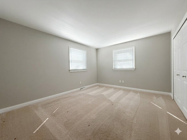 Building Photo - 1420 S 14th St