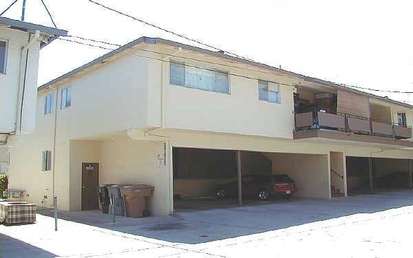 Building Photo - 1835 Ednamary Way