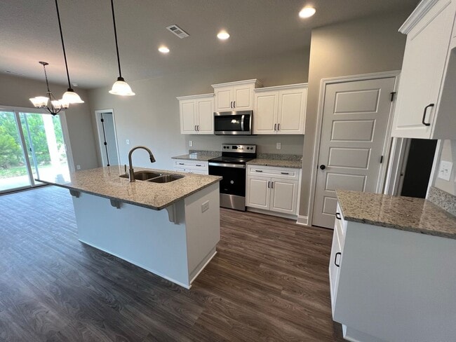 Building Photo - 228 Archer Rd