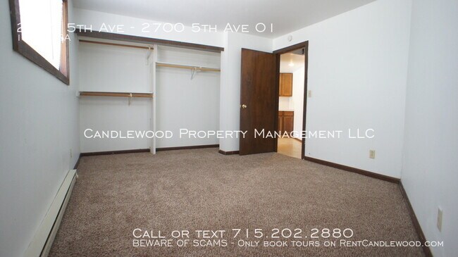 Foto del edificio - 2700 5th Ave