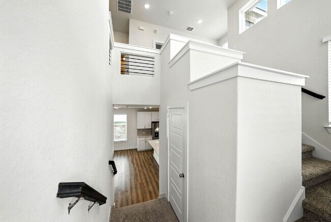 Foto del edificio - Cul de Sac Location on Corner Homesite w/ ...