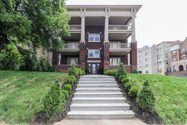 Building Photo - 3845 Wyandotte St