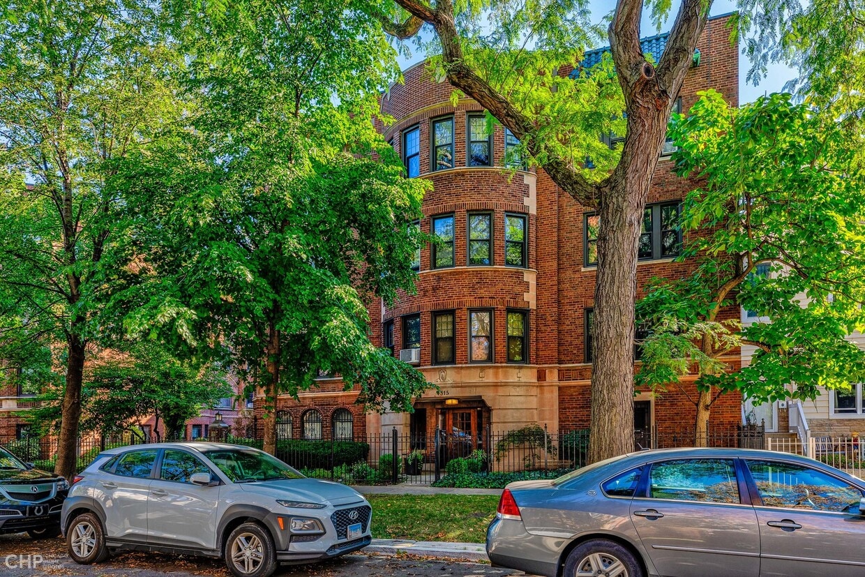 4519 N Wolcott Ave Unit 1A, Chicago, IL 60640 Condo for Rent in Chicago, IL