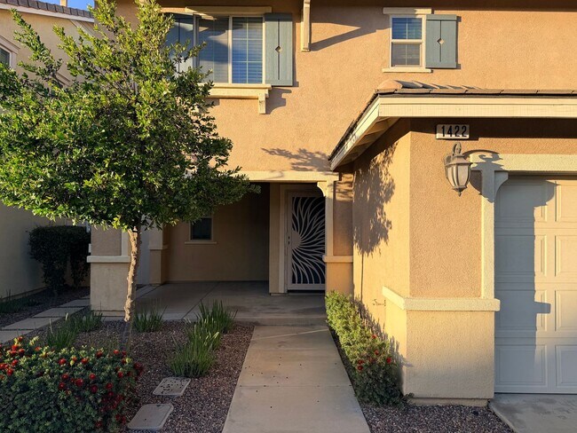 Foto del edificio - Estrella home for rent!