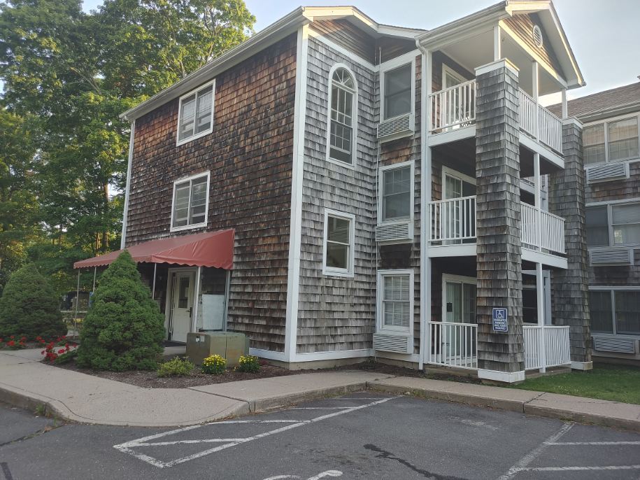 92 W Main St Unit 13, Plainville, CT 06062 Apartments in Plainville, CT