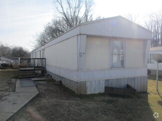 Building Photo - 315 Belew St