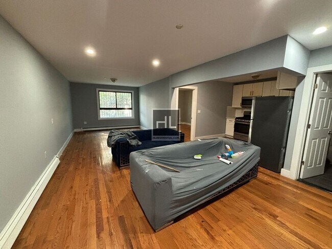 Building Photo - MONROE AVENUE