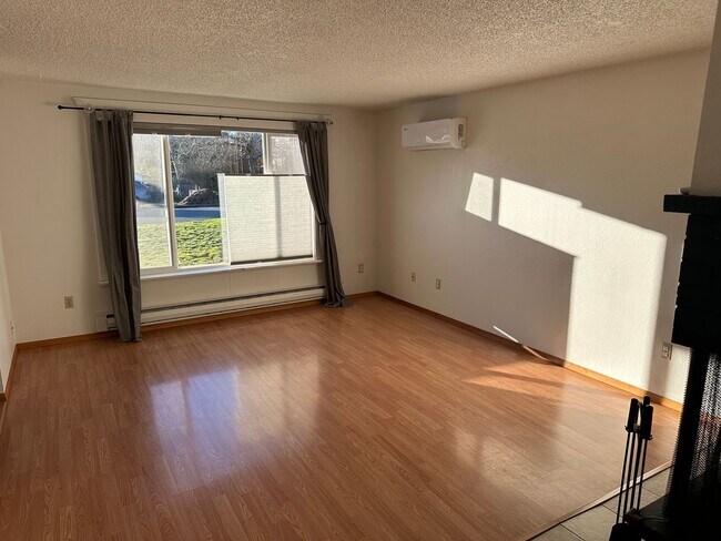 Foto del edificio - 3735 N Baltimore St